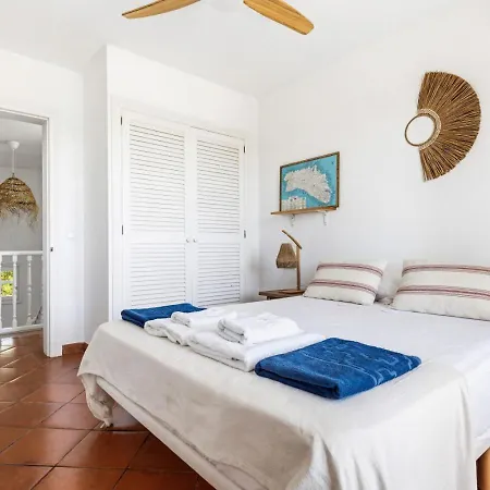 Semesterbostad Sa Garriga De Binisafuller By 3villas *
